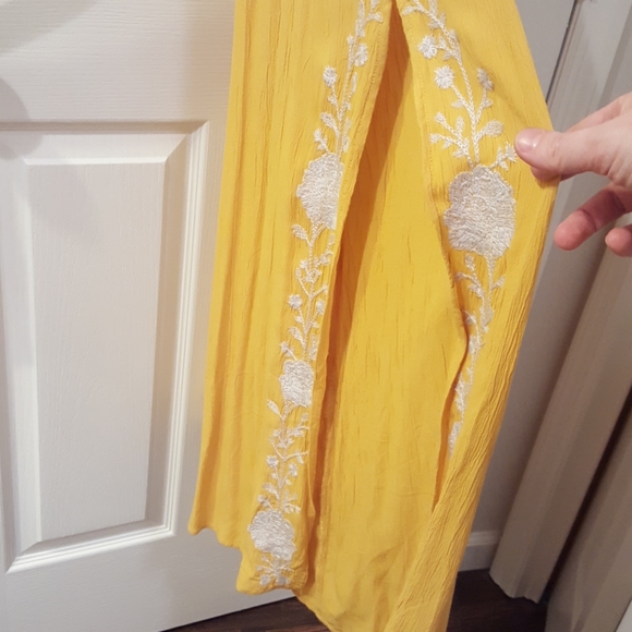 American Eagle AEO Yellow Wide Leg Jumpsuit with White Embroidered Floral Design - Picture 4 of 7